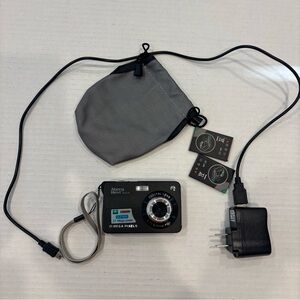 Aberg Best ABcam 218 Digital Camera 21MP 8x Dig Zoom W/ Case, 2 Bat. & Charger